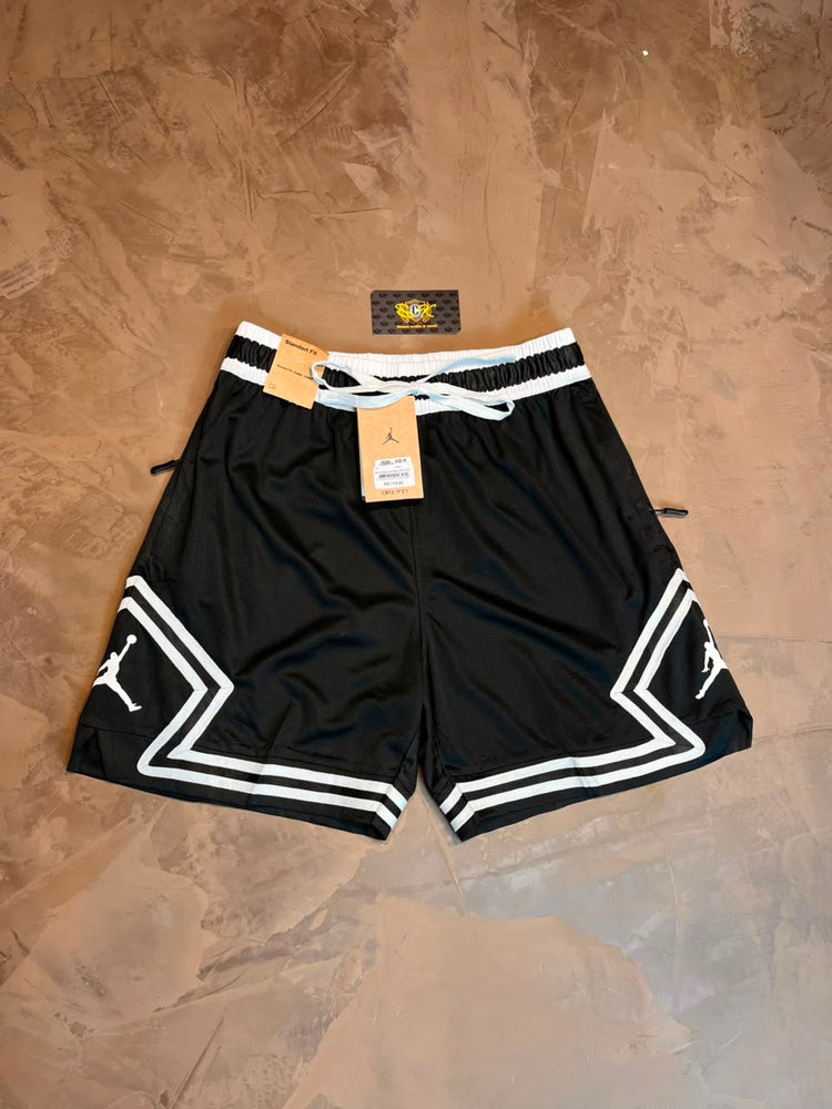 SHORTS JORDAN IMPORTADO - PRETO