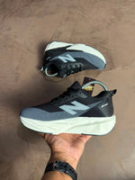 TENIS NB REBEL