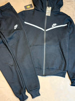 CONJUNTO TECH FLEECE BALACHAVA - PRETO