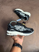 TENIS ASICS GEL PRETO