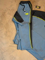 CONJUNTO MOLETOM SYNA - CHUMBO E PRETO