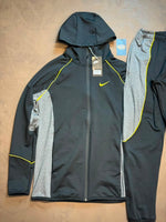 CONJUNTO TECH FLEECE