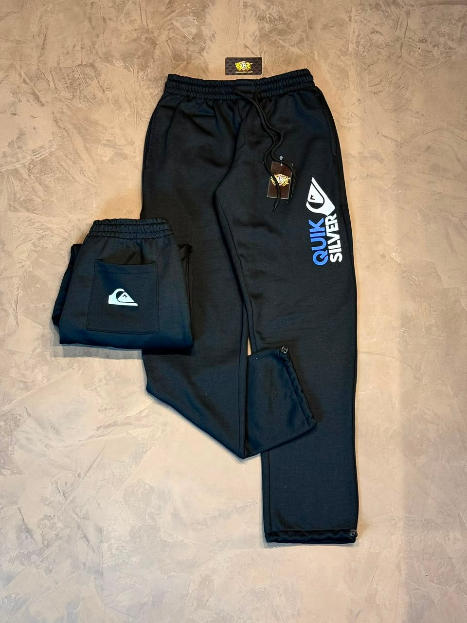 CALÇA MOLETOM QUIK LETREIRO