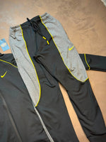 CONJUNTO TECH FLEECE