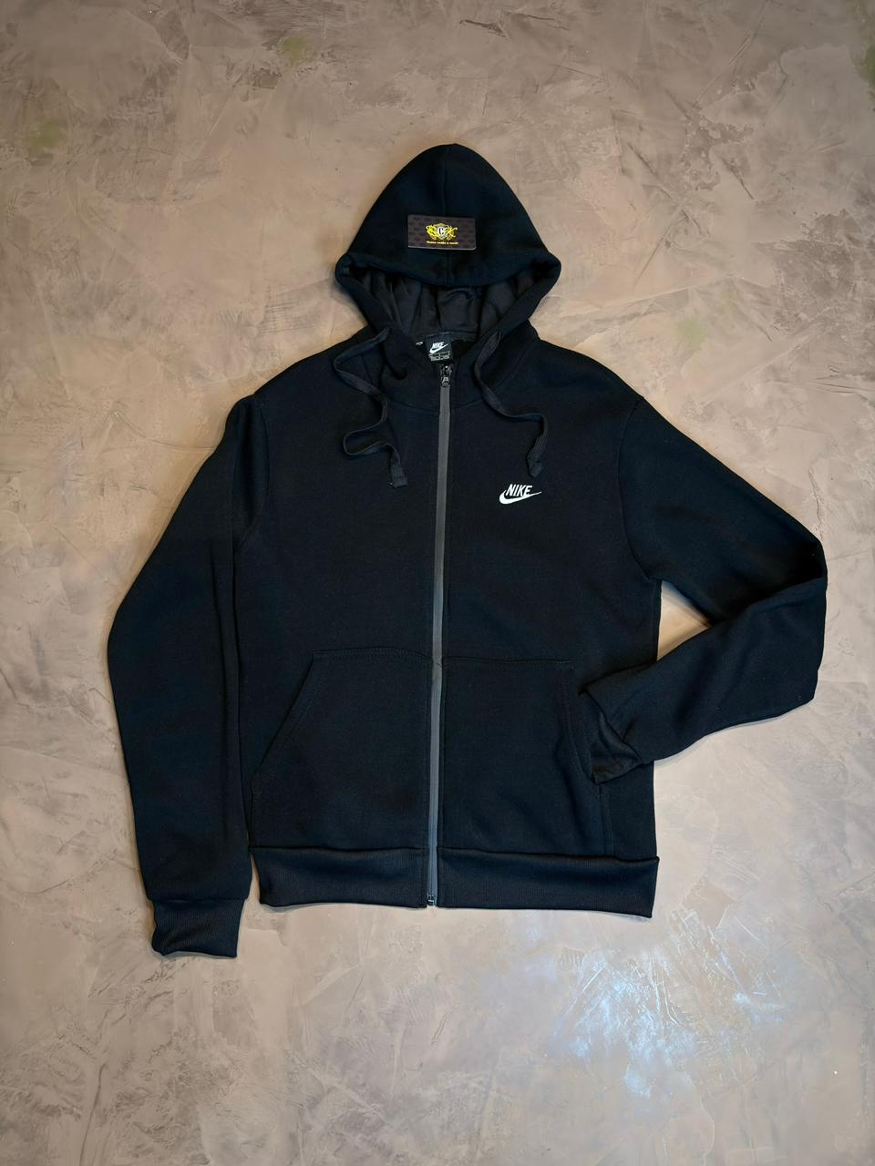 JAQUETA C/ ZÍPER NK CLUB - PRETO