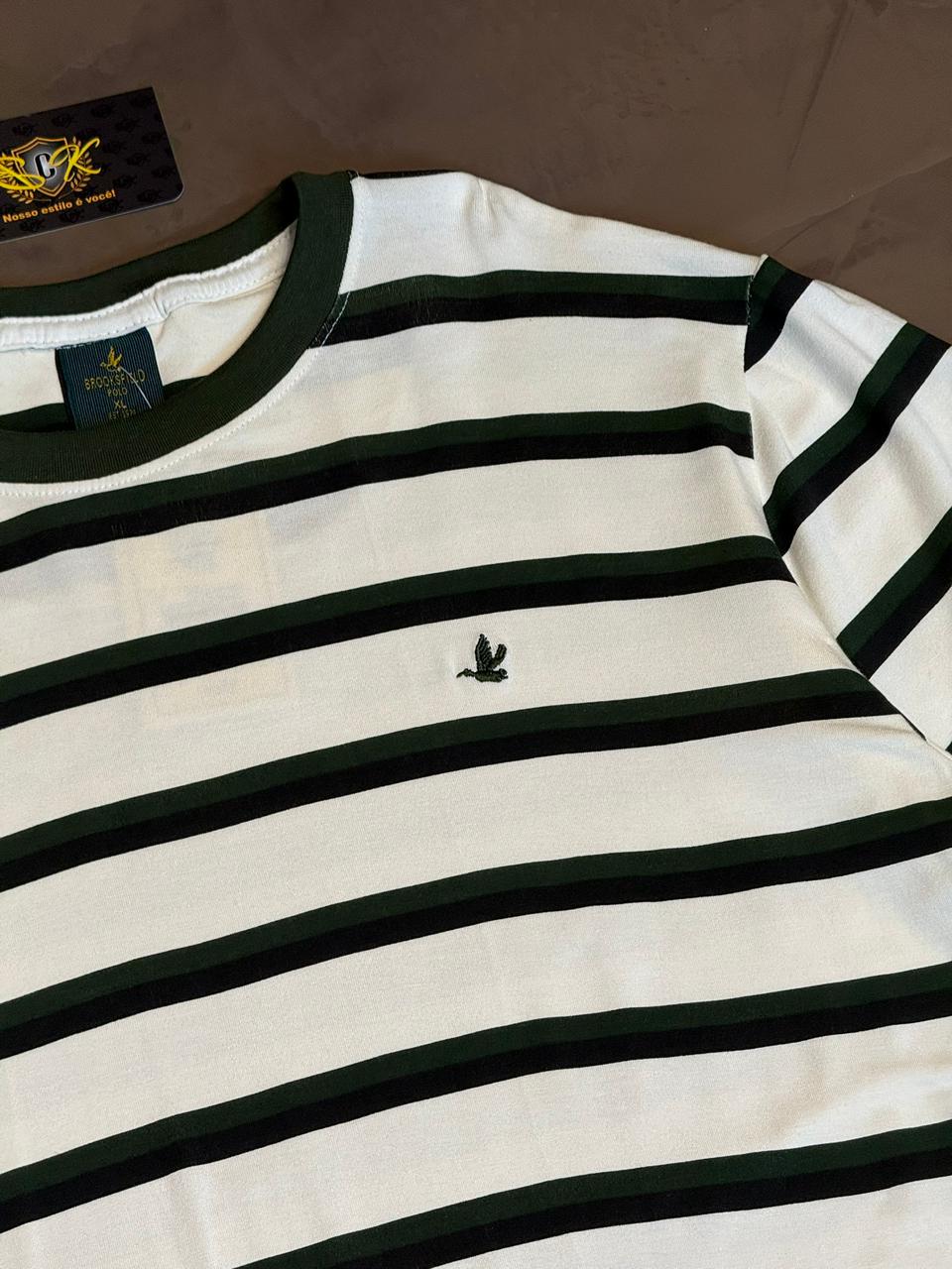 CAMISETA LISTRADA BROOKS - VERDE MILITAR E BRANCO