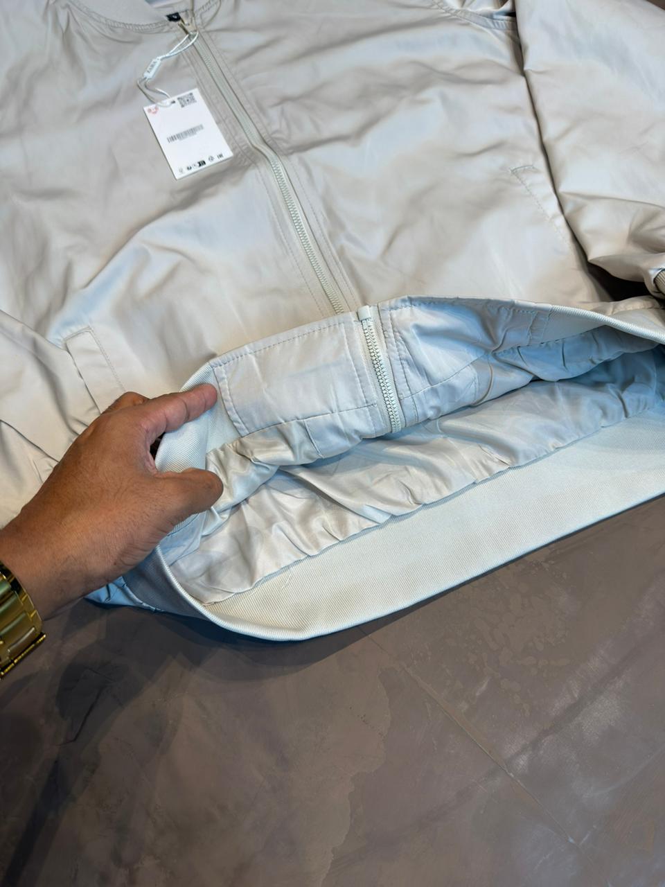 JAQUETA C/ ZÍPER ACOLCHOADA ZAR4 - BRANCO OFF WHITE