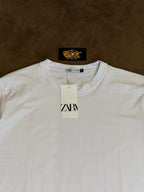 CAMISETA ZAR4 LISA - BRANCA