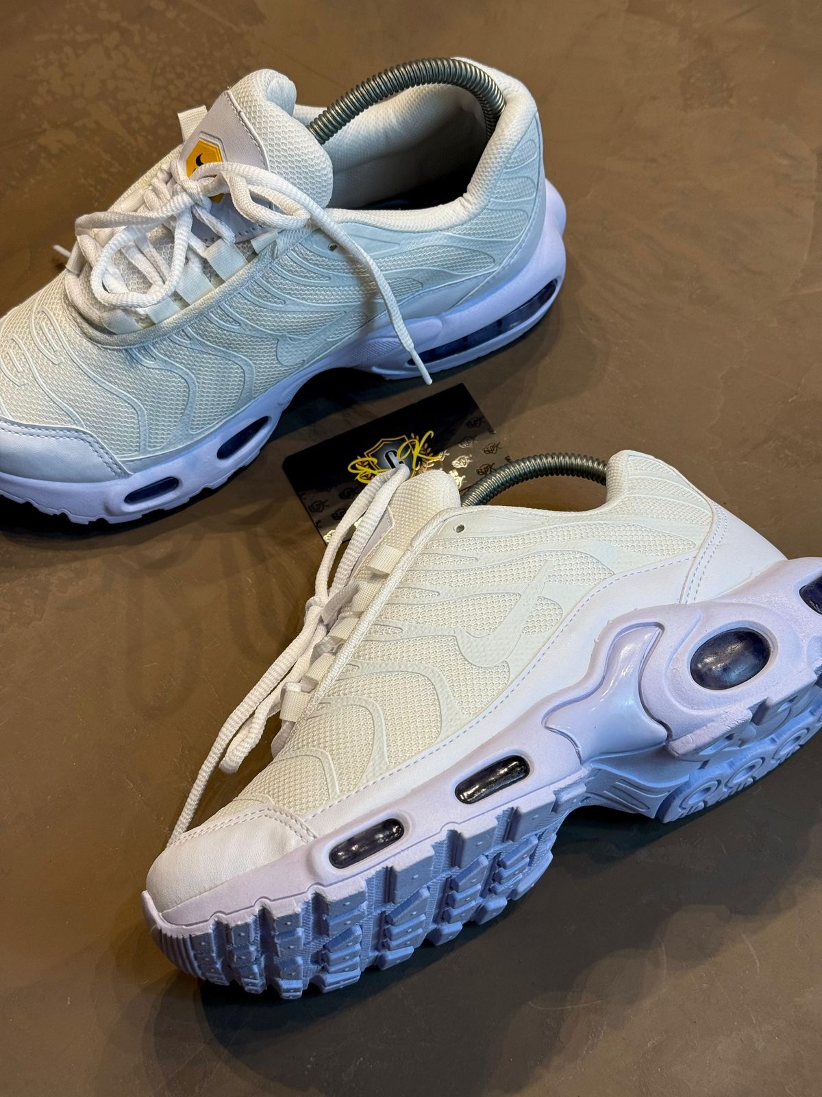 TÊNIS AIR MAX TN PLUS - TRIPLE WHITE