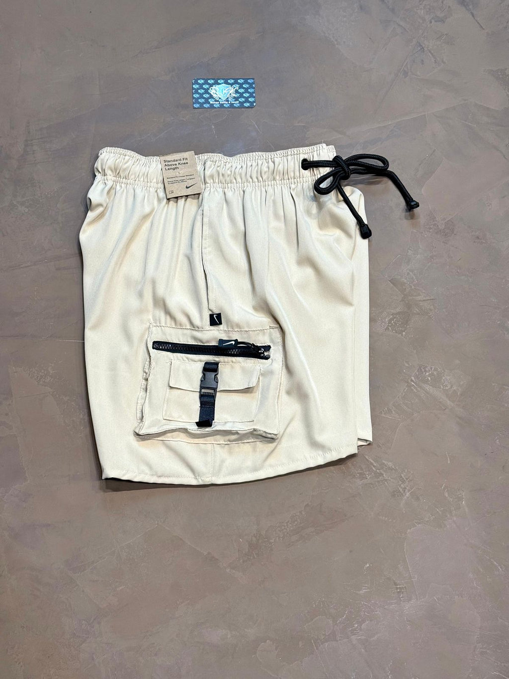 SHORTS NK DRI-FIT CARGO - BEGE