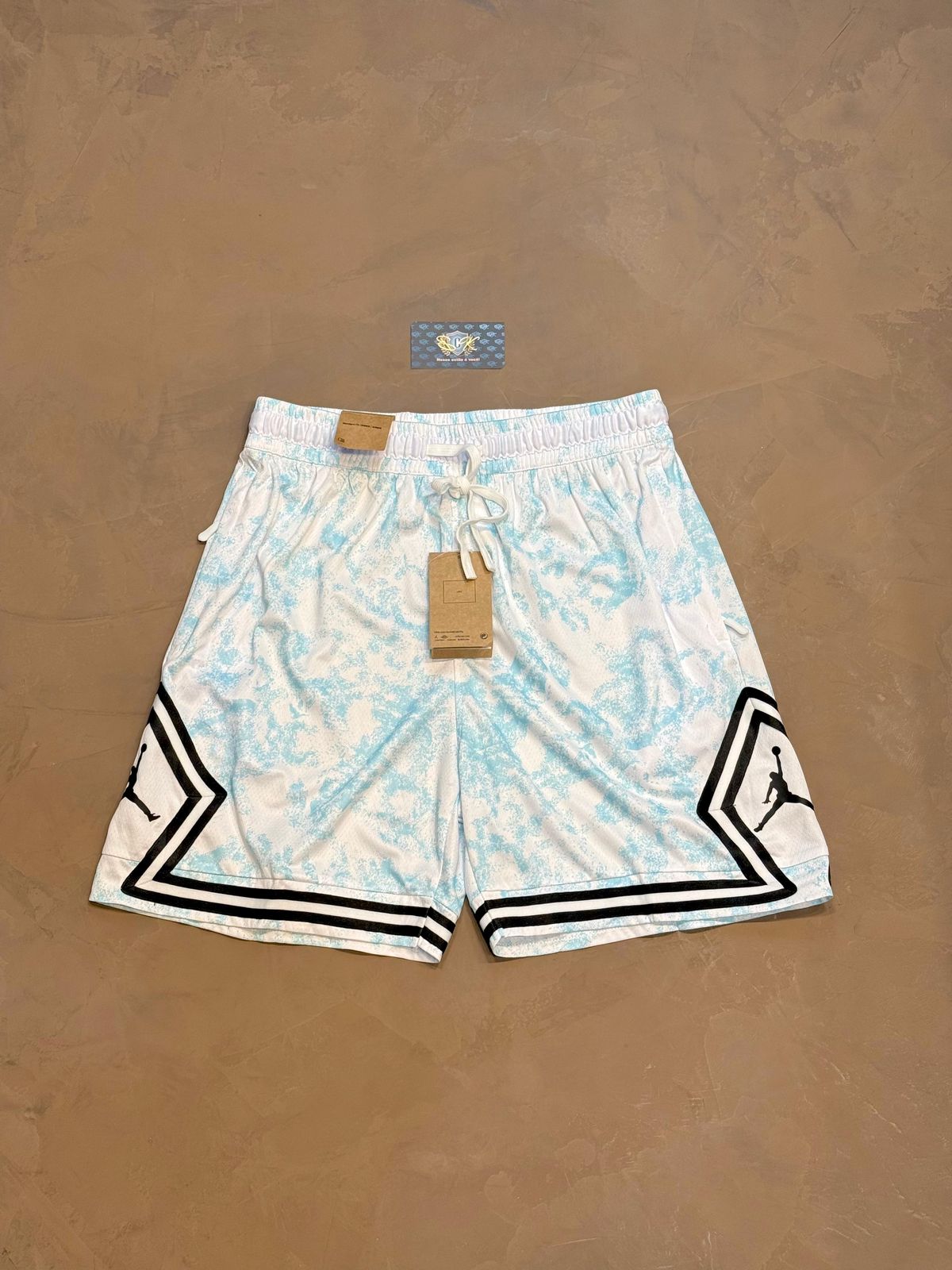 SHORTS JRDN DIAMOND - AZUL CLARO