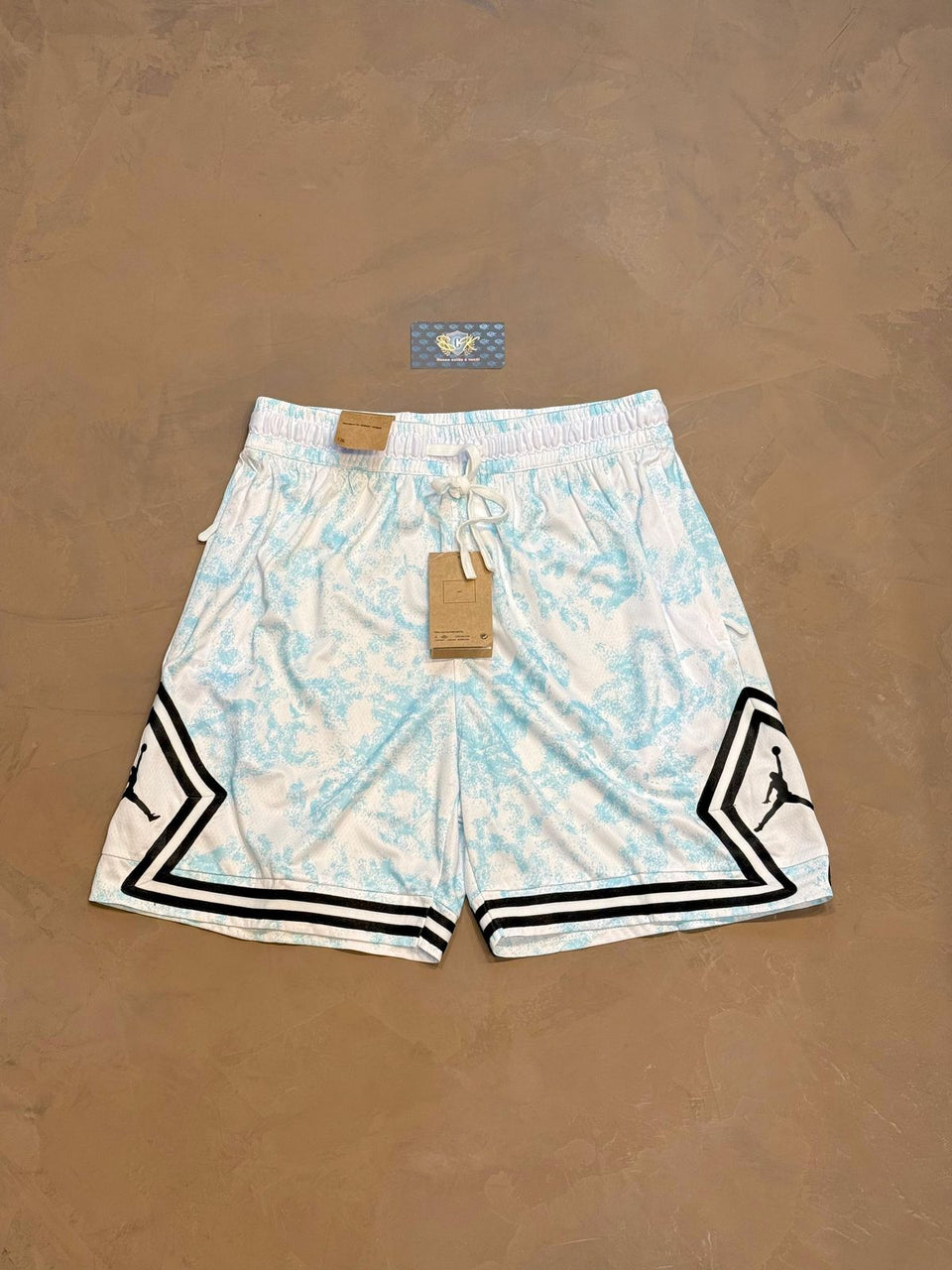 SHORTS JRDN DIAMOND - AZUL CLARO