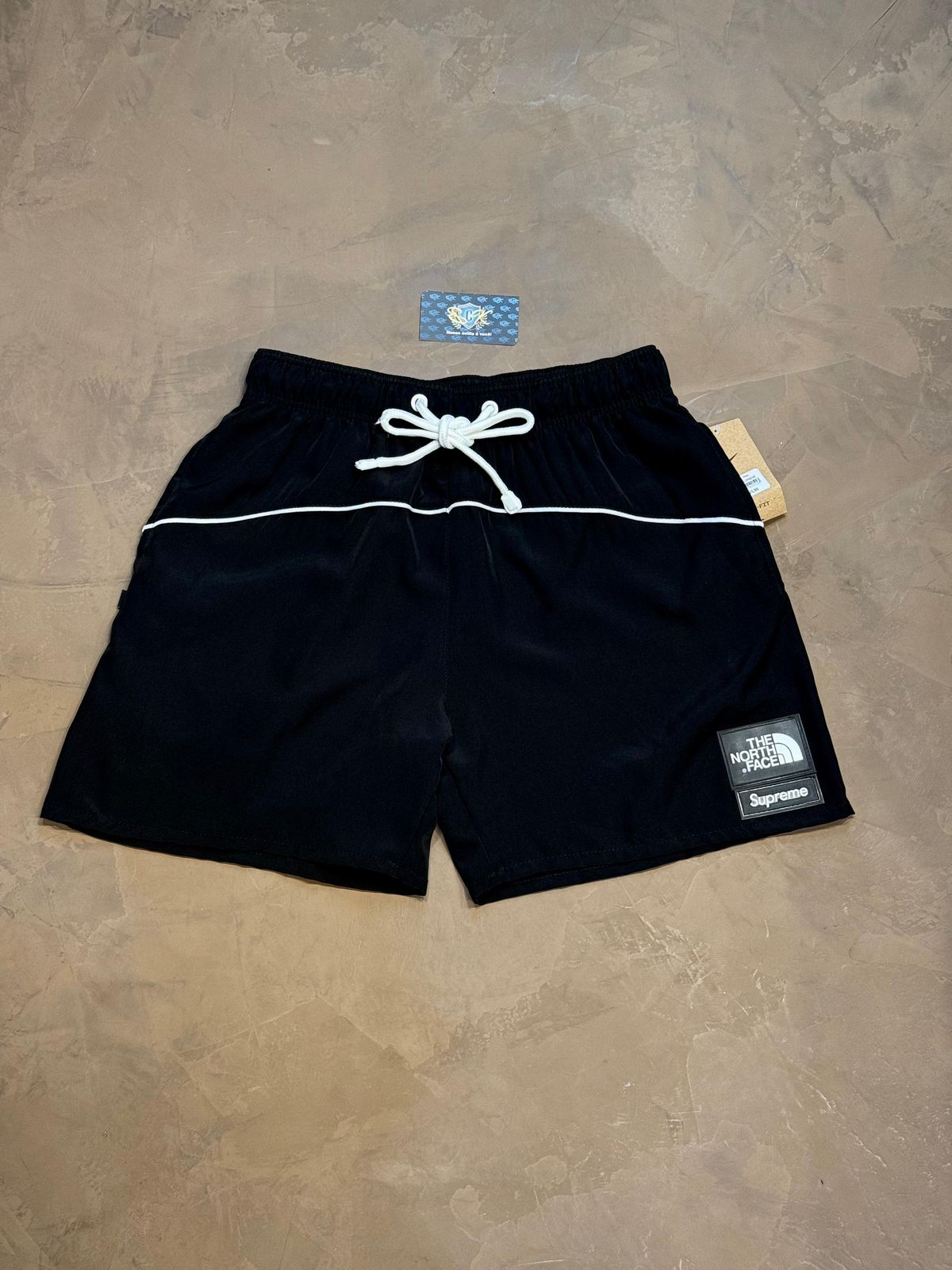SHORTS SUP X TNH - LETREIRO