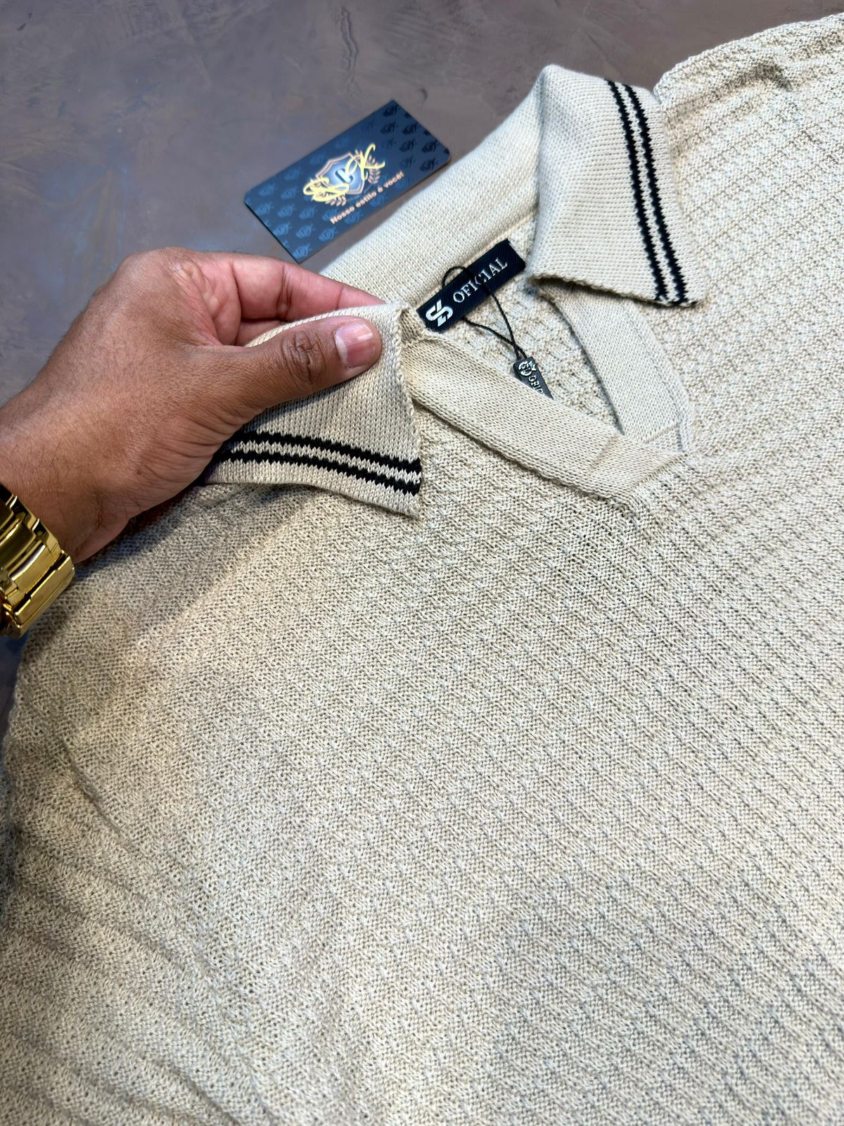 POLO TRICOT COSTURA ITALIANA - BEGE